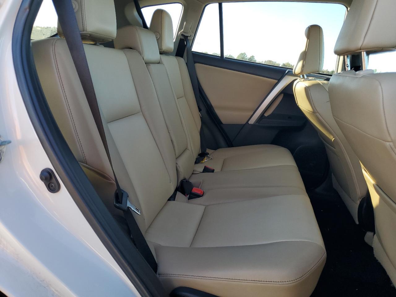 2014 TOYOTA RAV4