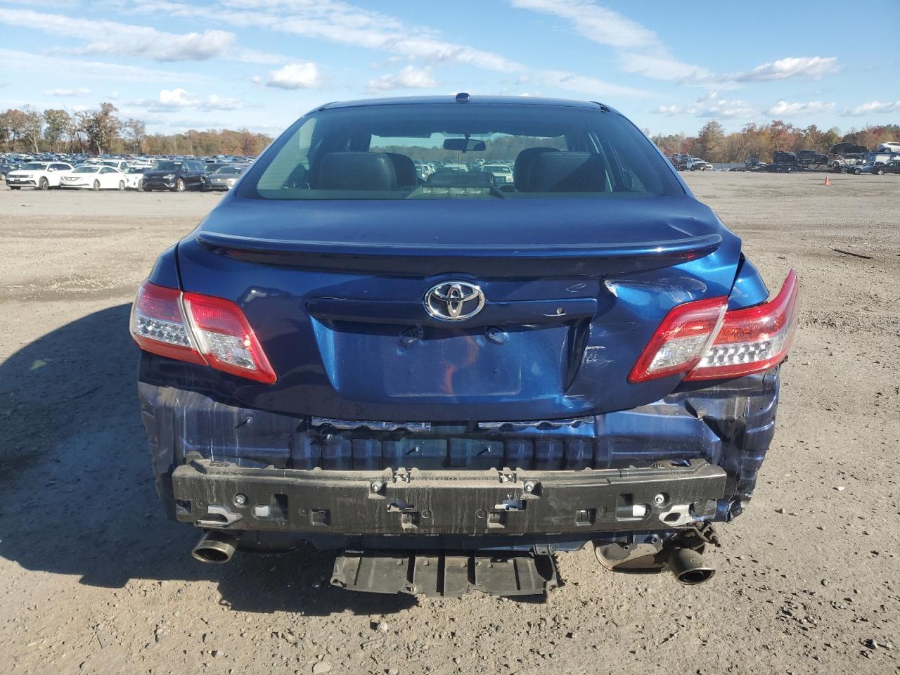 2010 TOYOTA CAMRY