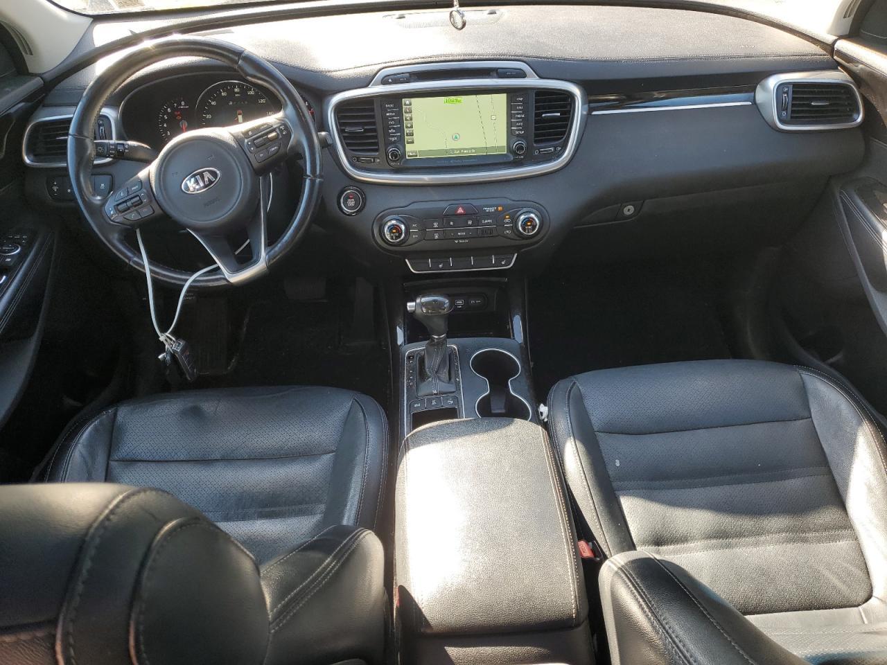 2016 KIA SORENTO