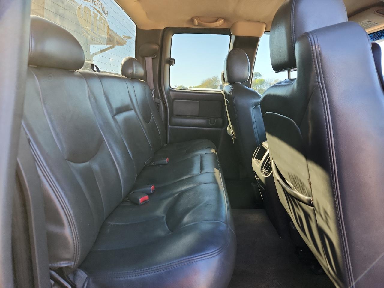 2004 CHEVROLET Silverado
