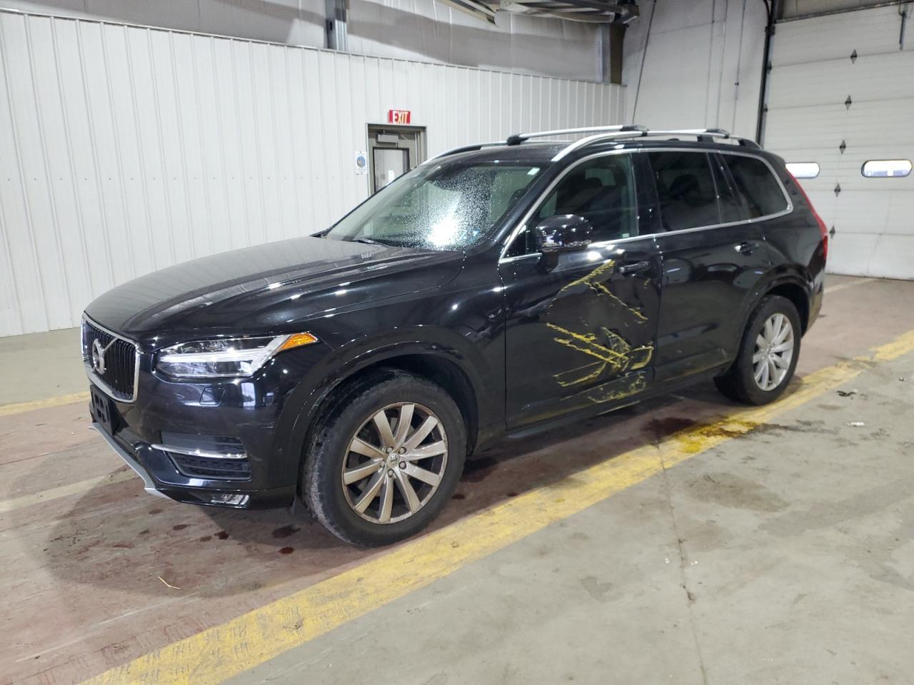 2016 VOLVO XC90