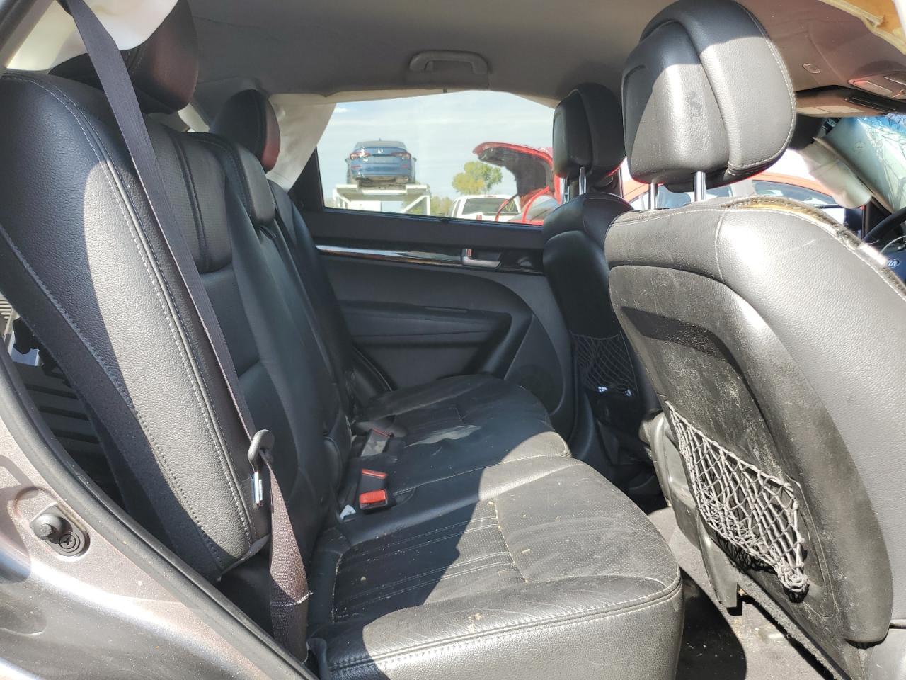 2015 KIA SORENTO