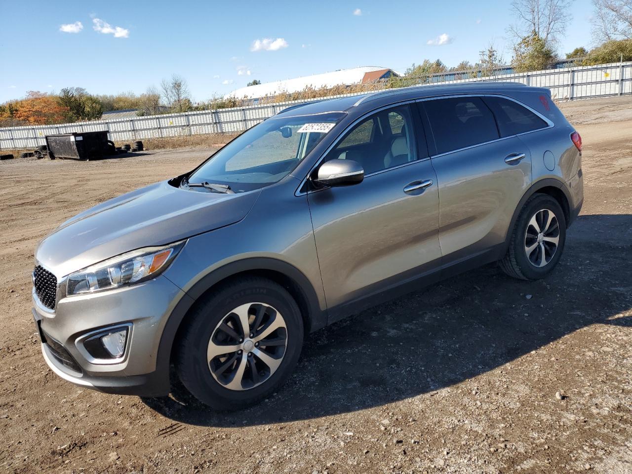 2016 KIA SORENTO