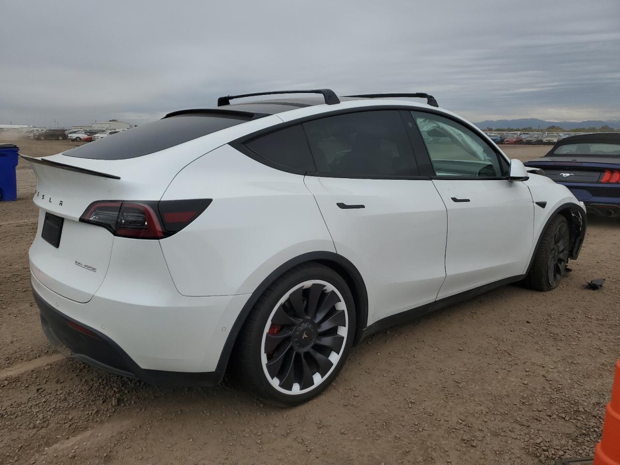 2021 TESLA MODEL Y