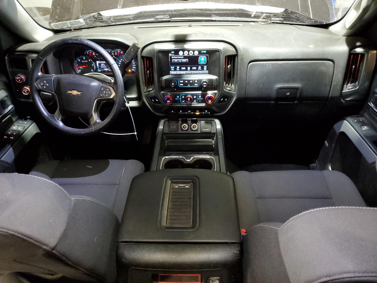 2018 CHEVROLET Silverado