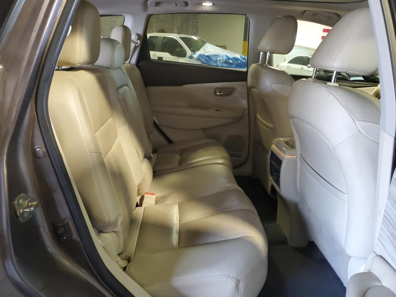 2016 NISSAN MURANO