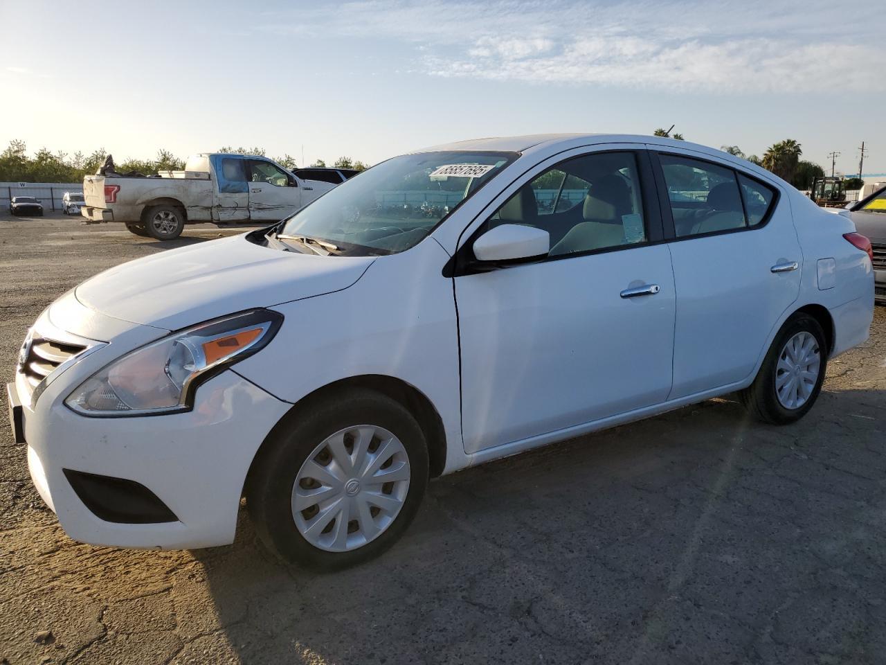 2019 NISSAN VERSA