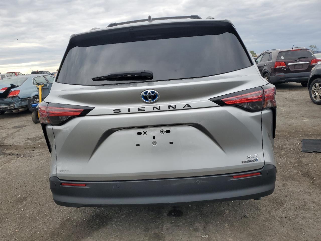 2022 TOYOTA SIENNA
