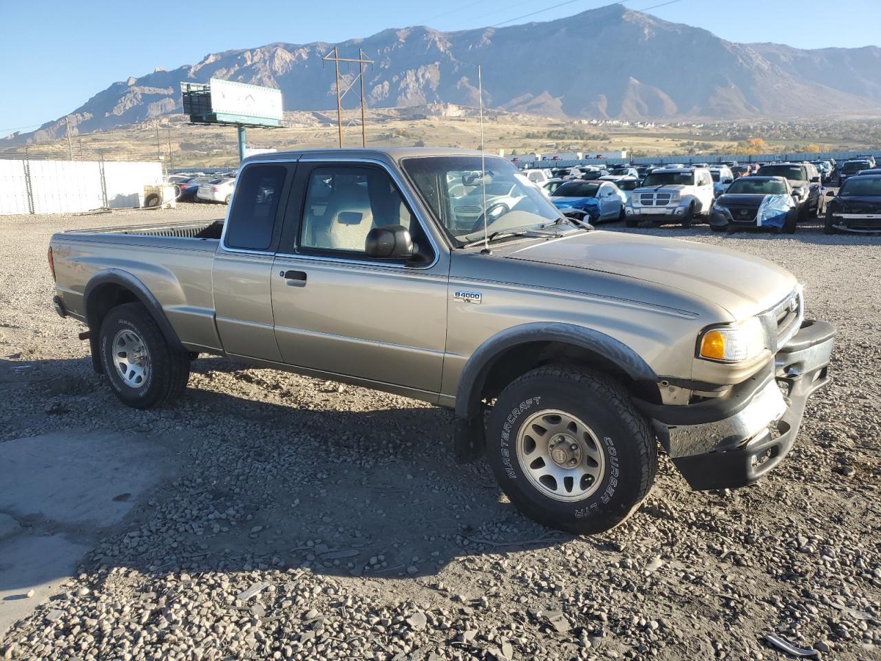 1999 MAZDA B4000