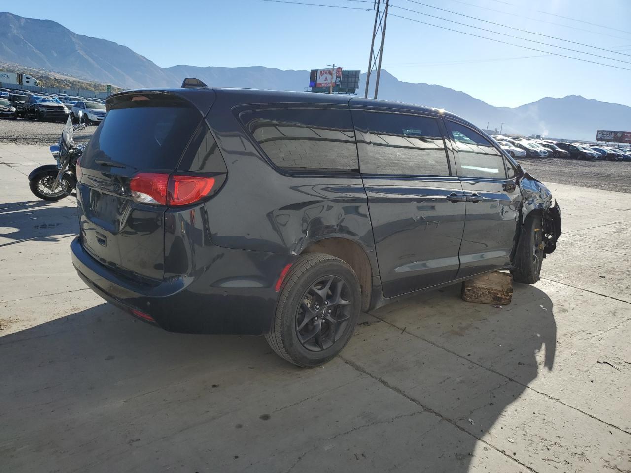 2020 CHRYSLER Pacifica