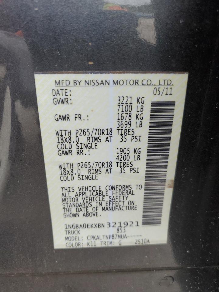 2011 NISSAN Titan