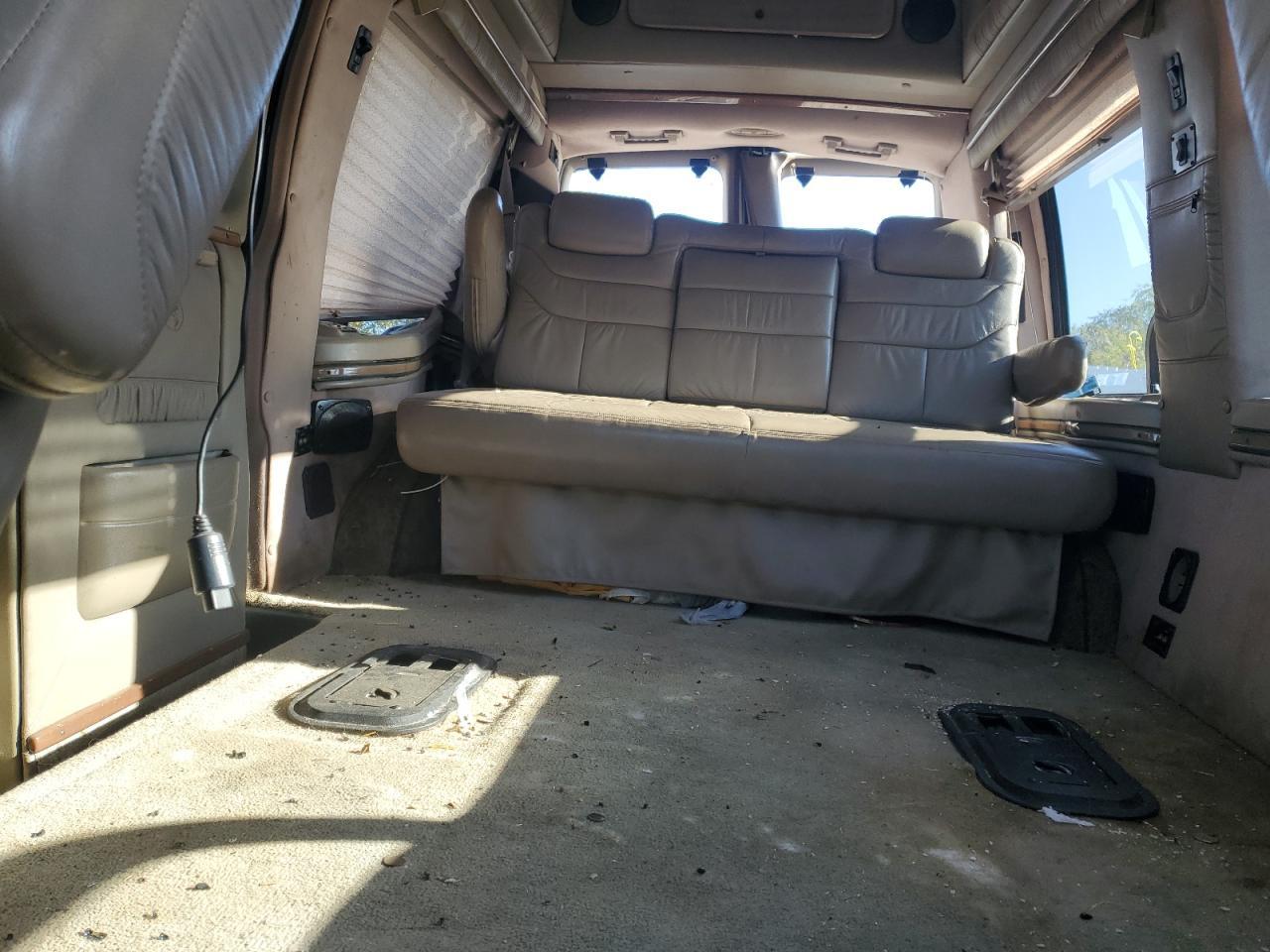 2000 GMC Savana