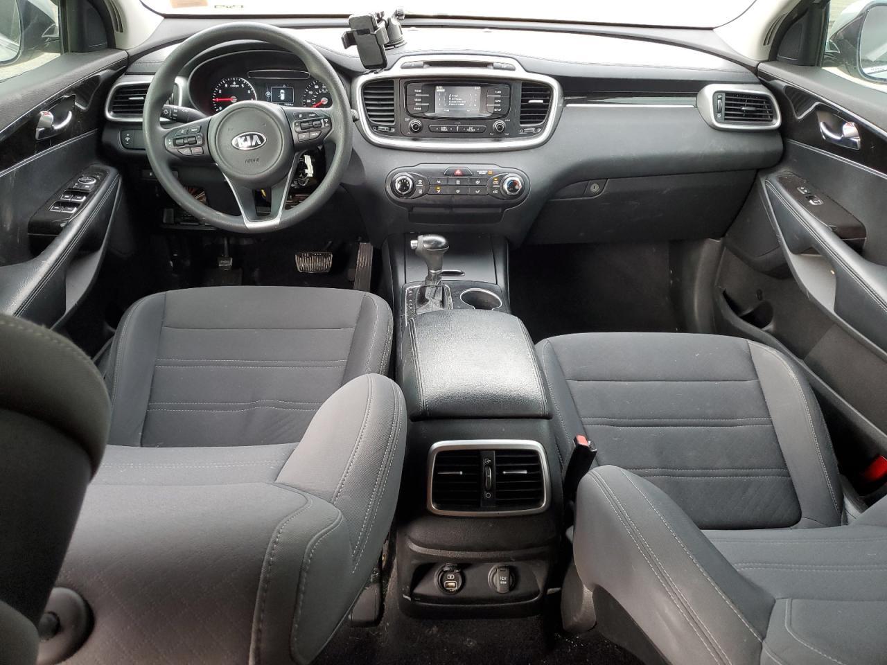 2016 KIA SORENTO