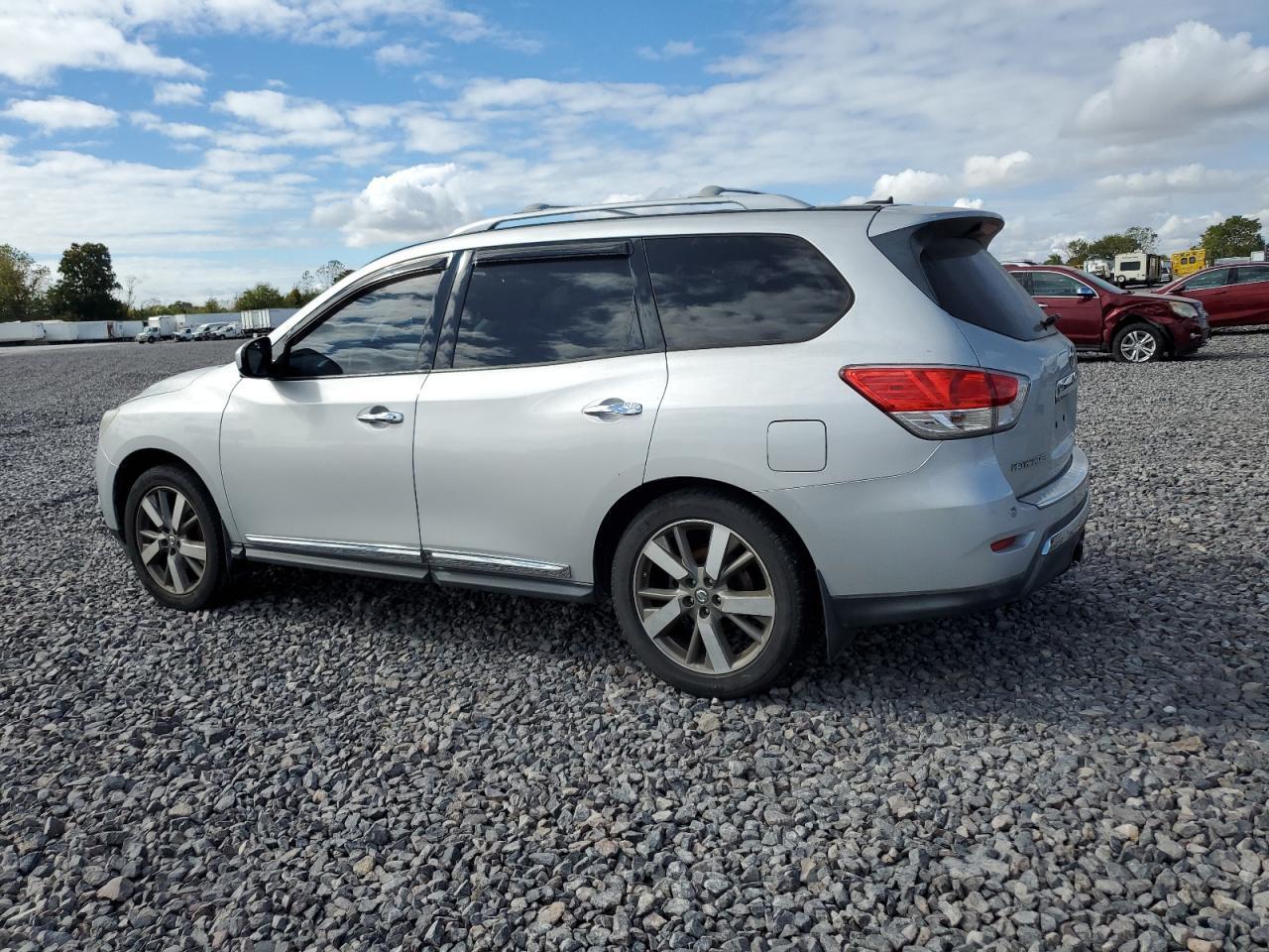 2014 NISSAN PATHFINDER