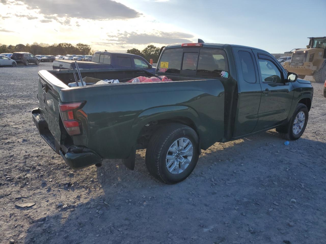2022 NISSAN Frontier
