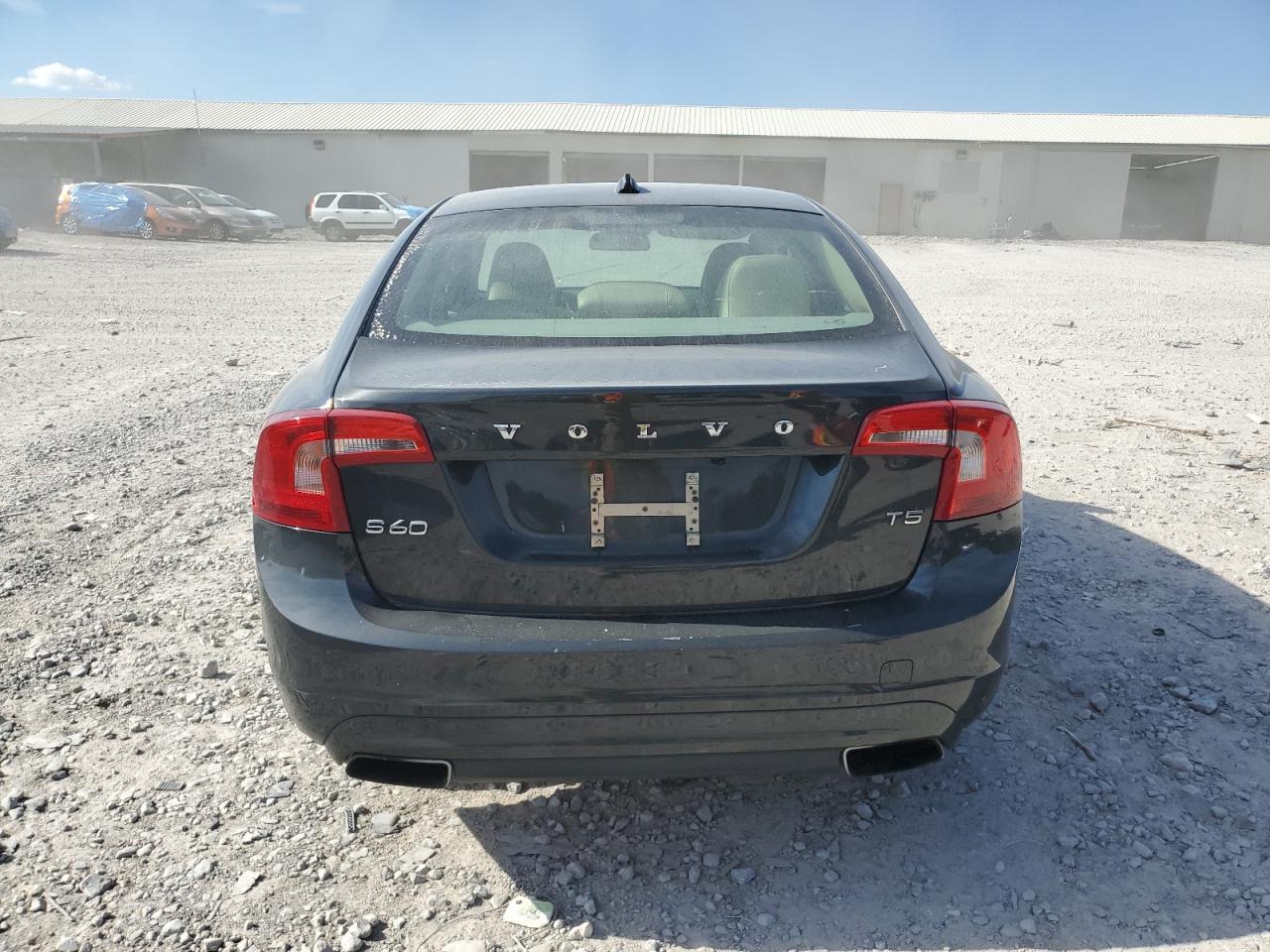2014 VOLVO S60