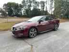 2017 NISSAN Maxima