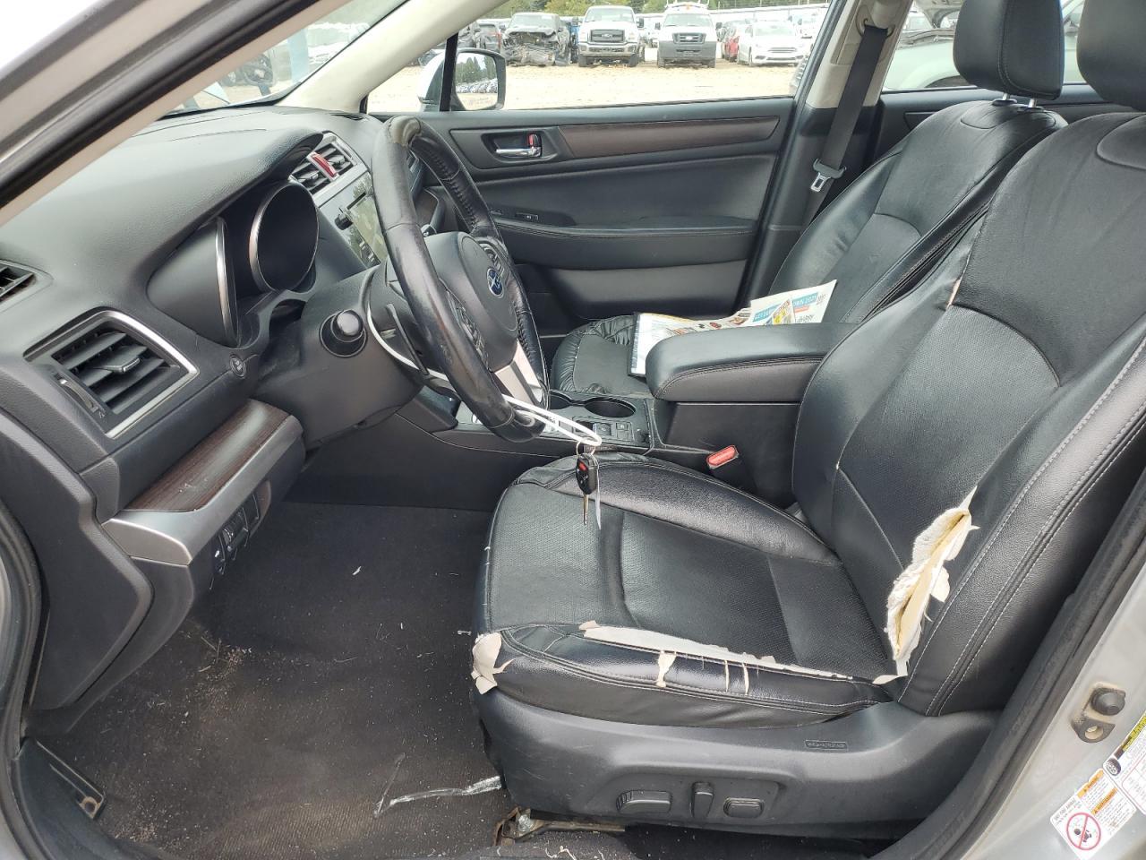 2016 SUBARU Legacy