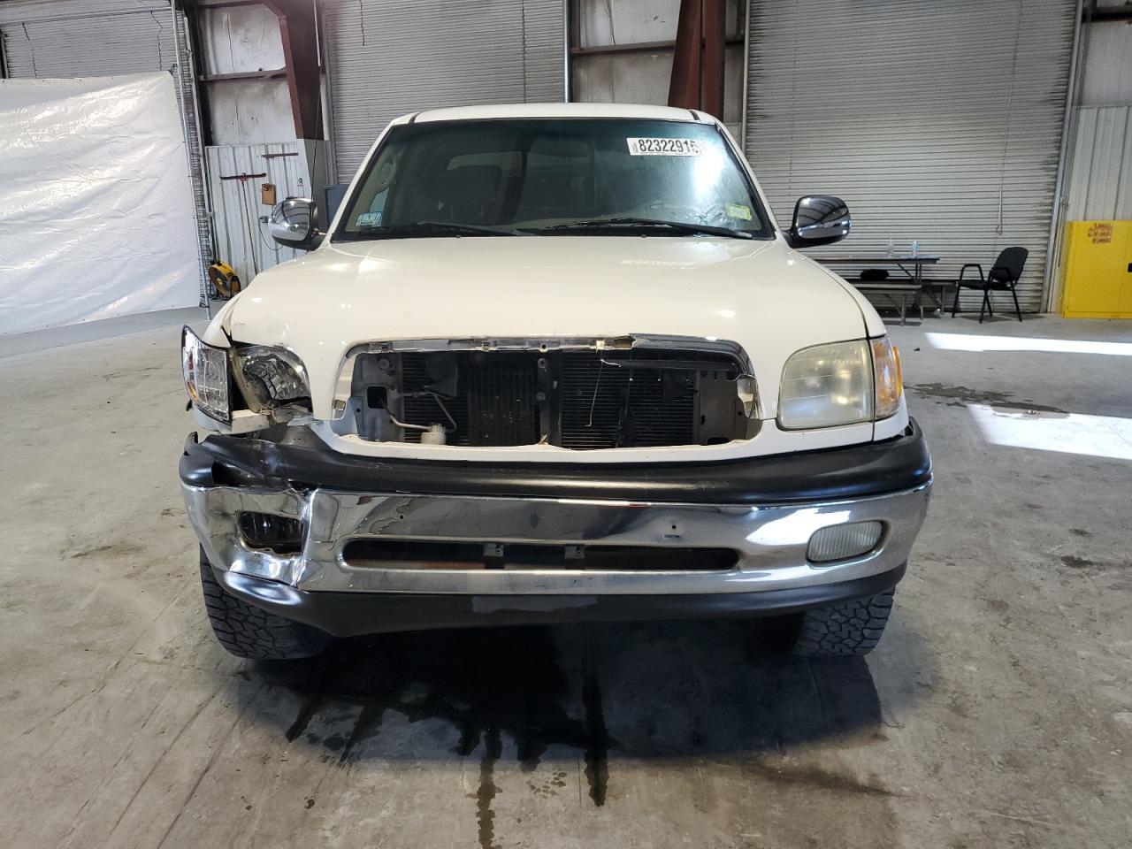 2002 TOYOTA TUNDRA