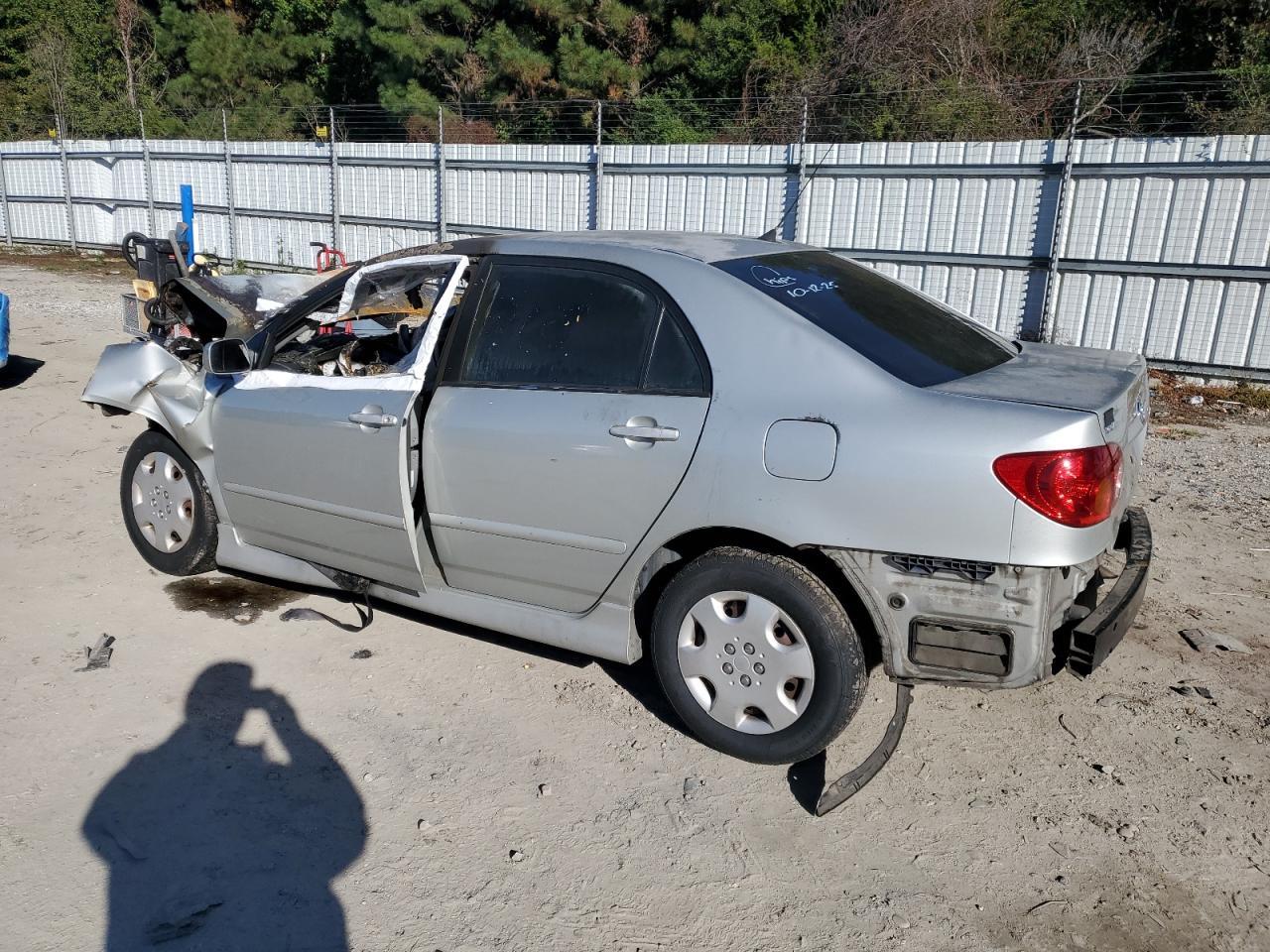 2004 TOYOTA COROLLA