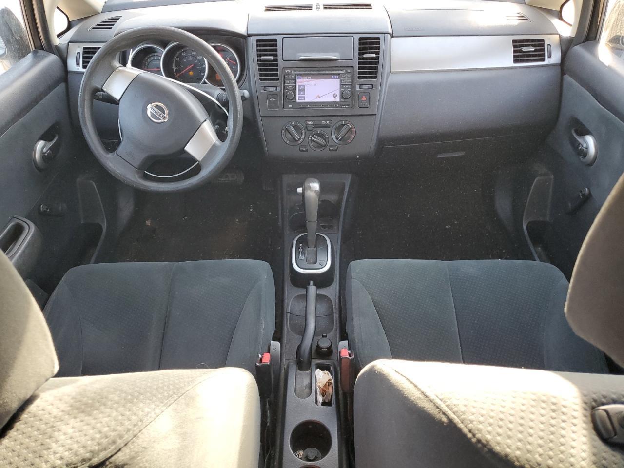 2010 NISSAN VERSA