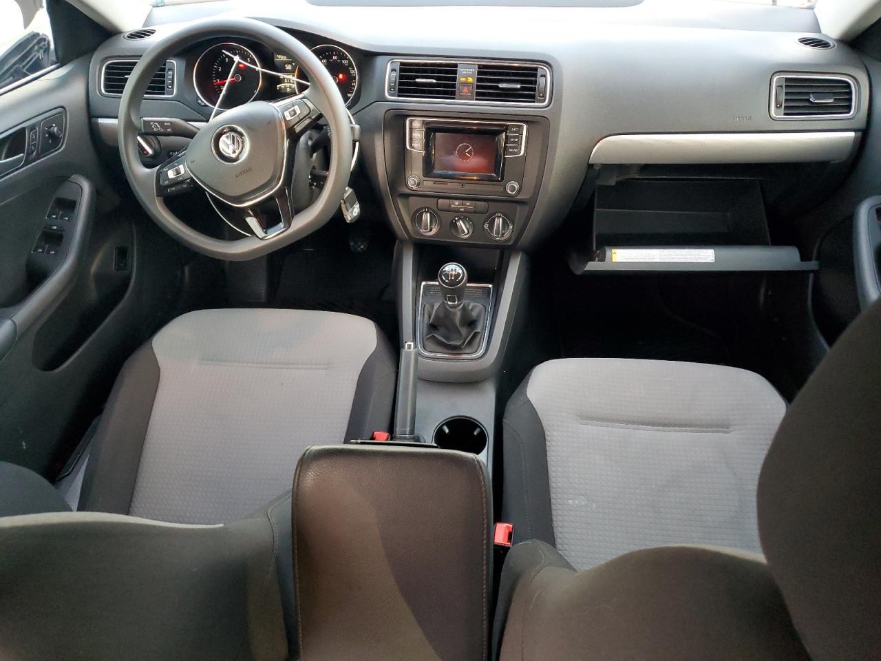 2017 VOLKSWAGEN JETTA