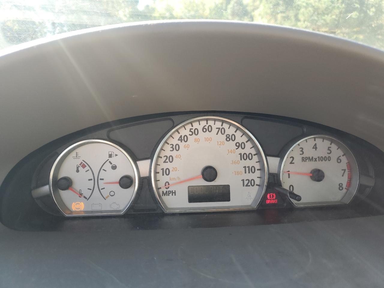 2005 SATURN Ion