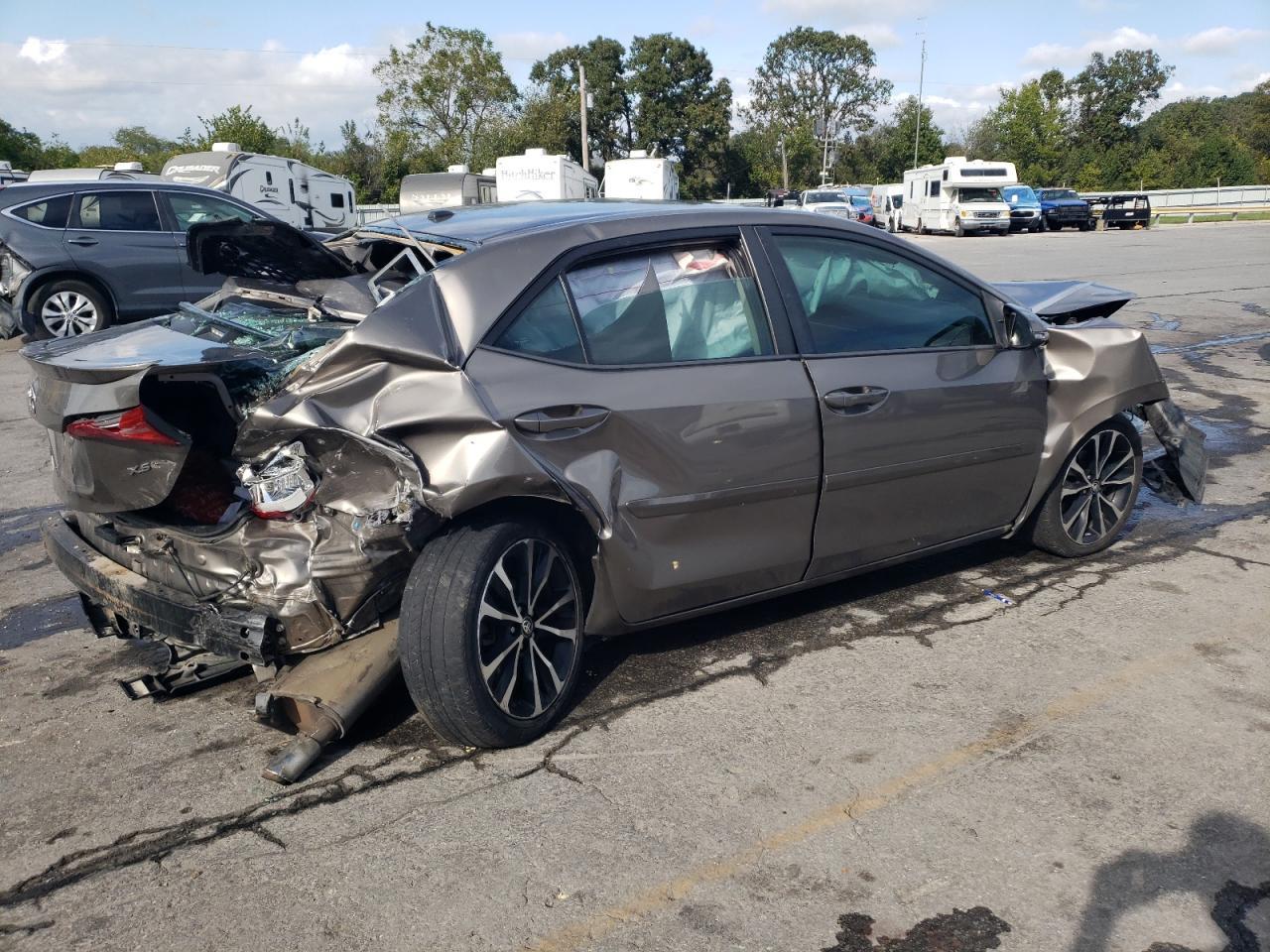 2018 TOYOTA COROLLA