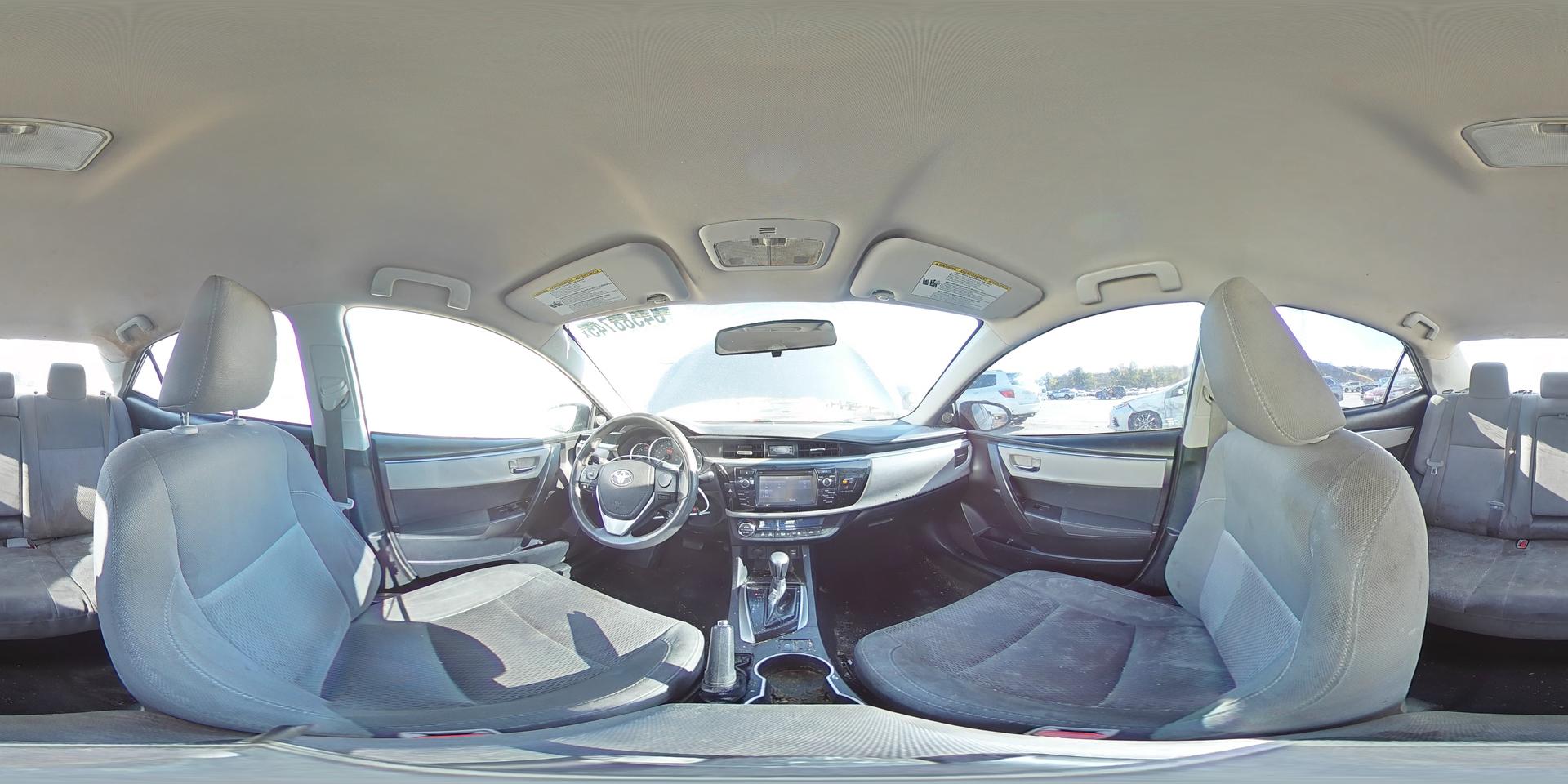 2015 TOYOTA COROLLA