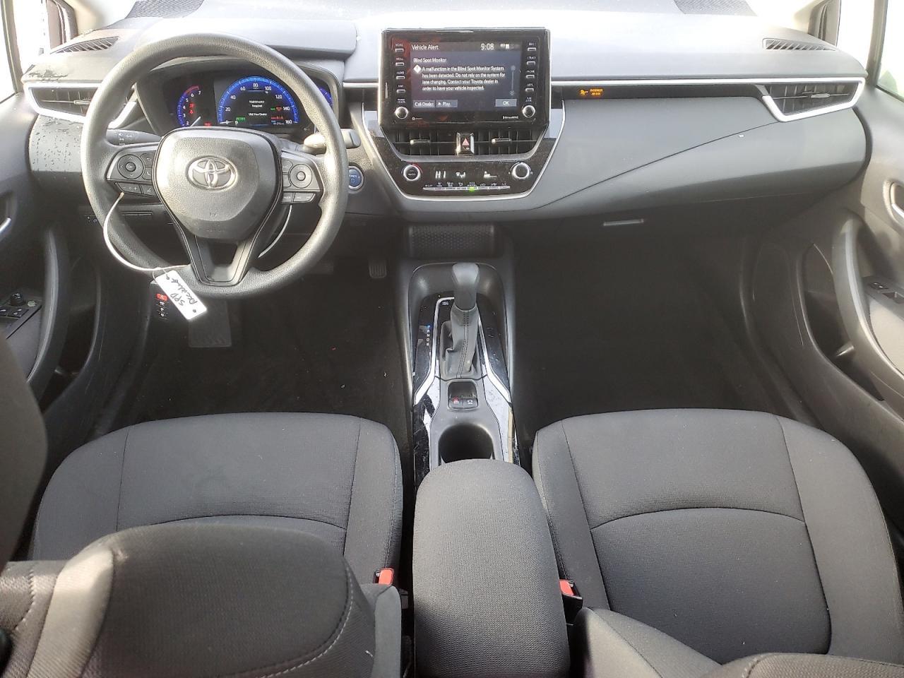 2021 TOYOTA COROLLA