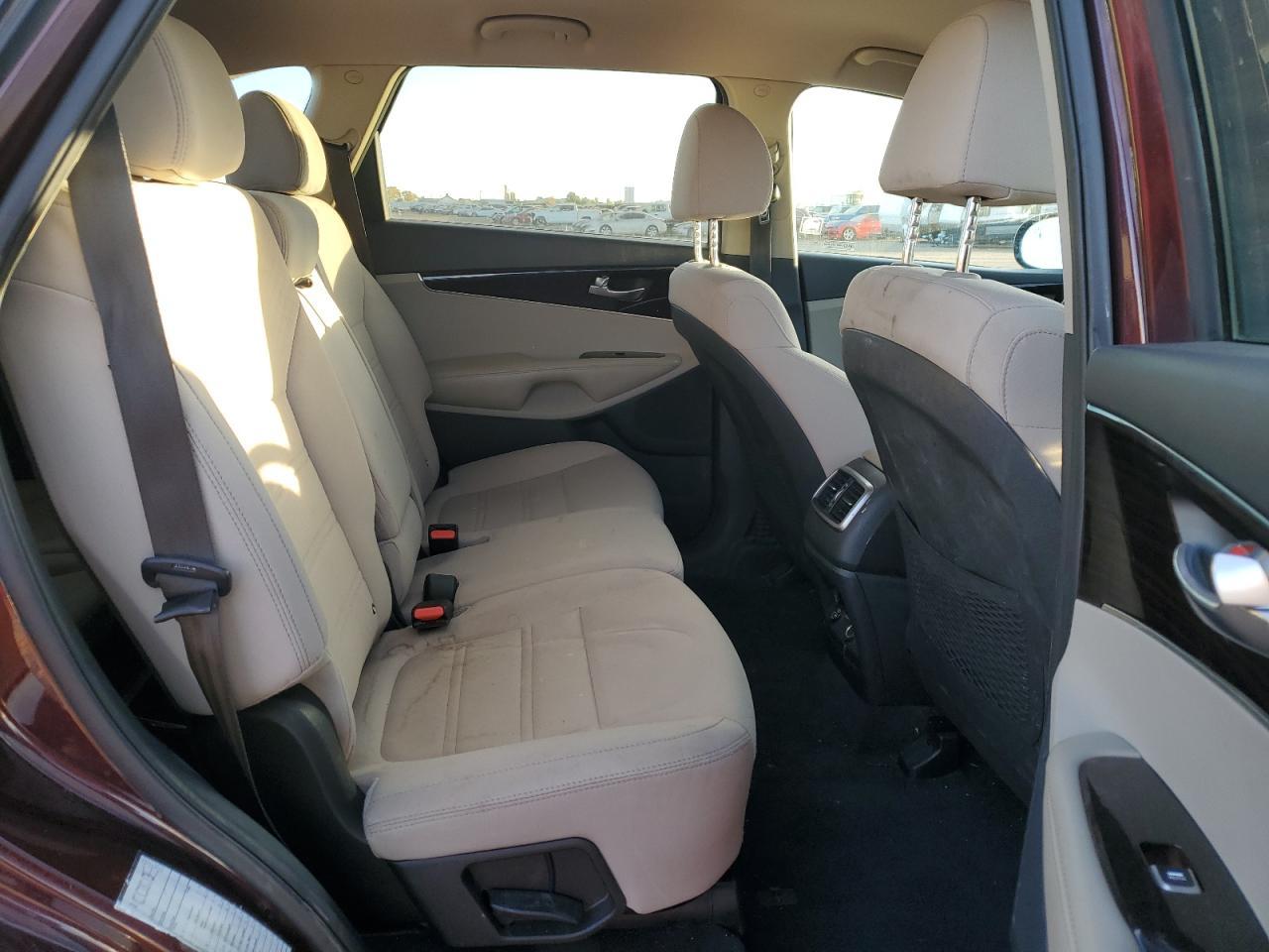 2019 KIA SORENTO