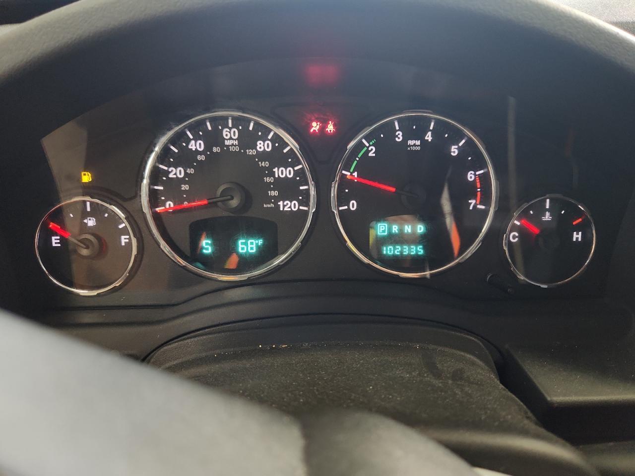 2012 JEEP Liberty