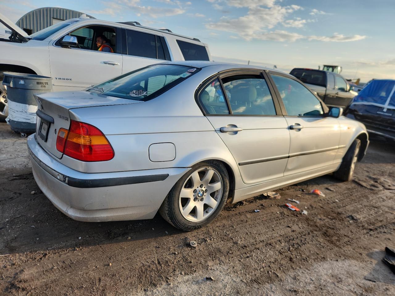 2002 BMW 3 SERIES