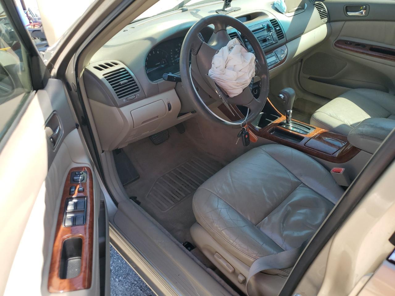2002 TOYOTA CAMRY