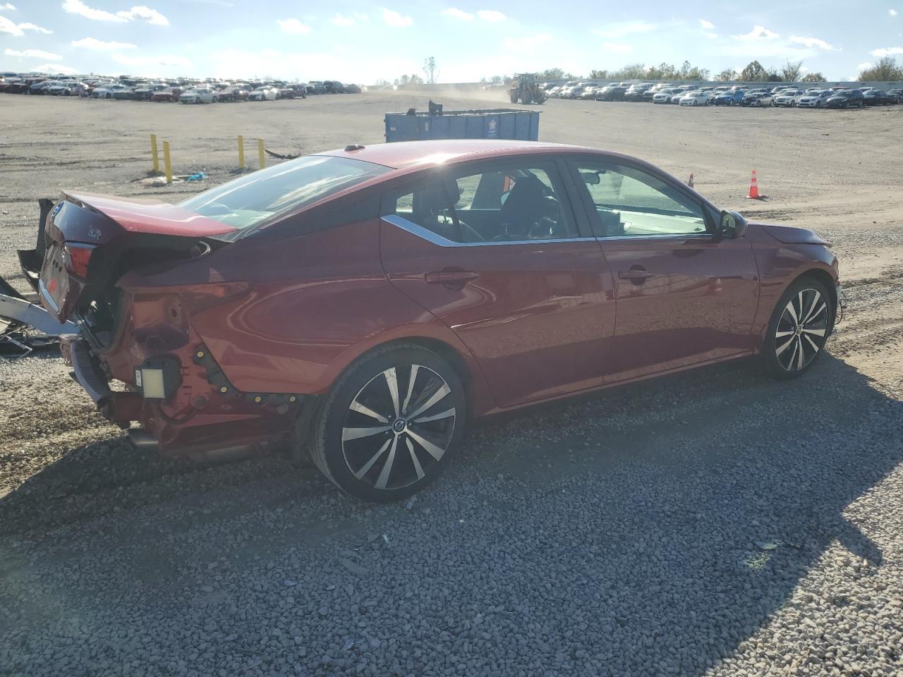 2022 NISSAN ALTIMA