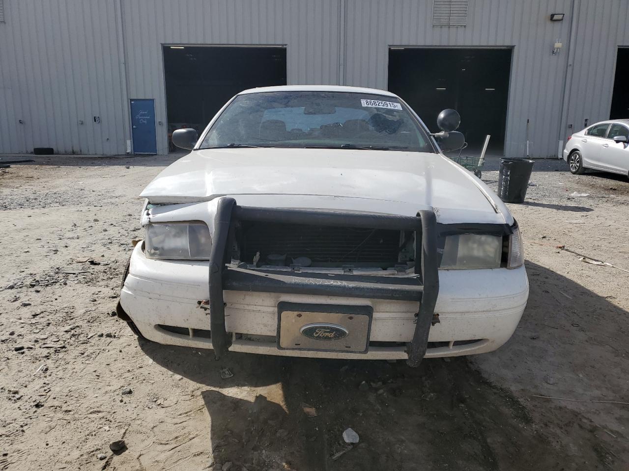 2003 FORD Crown Victoria