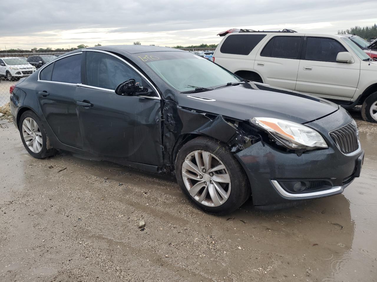 2014 BUICK Regal