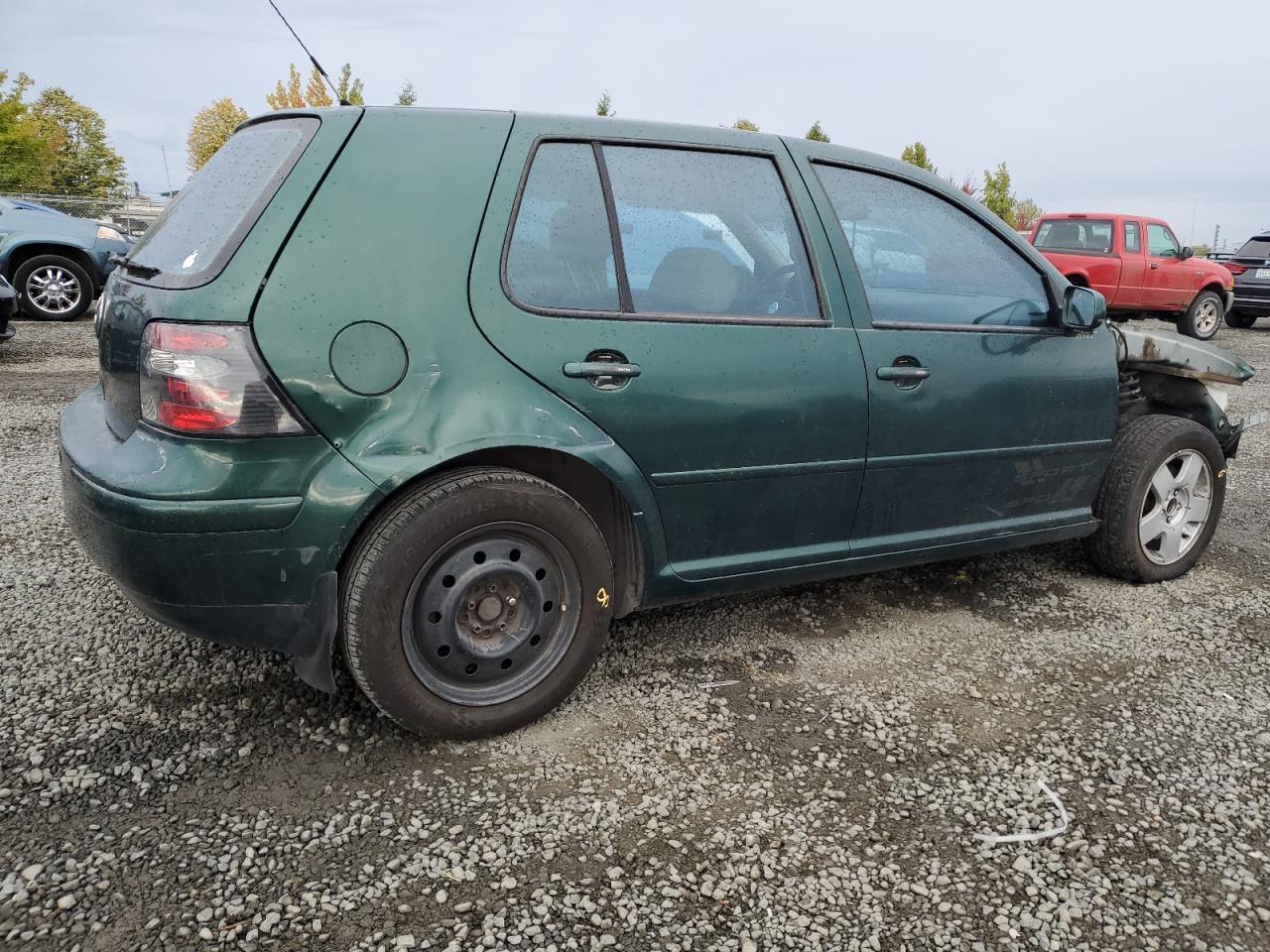 2001 VOLKSWAGEN GOLF
