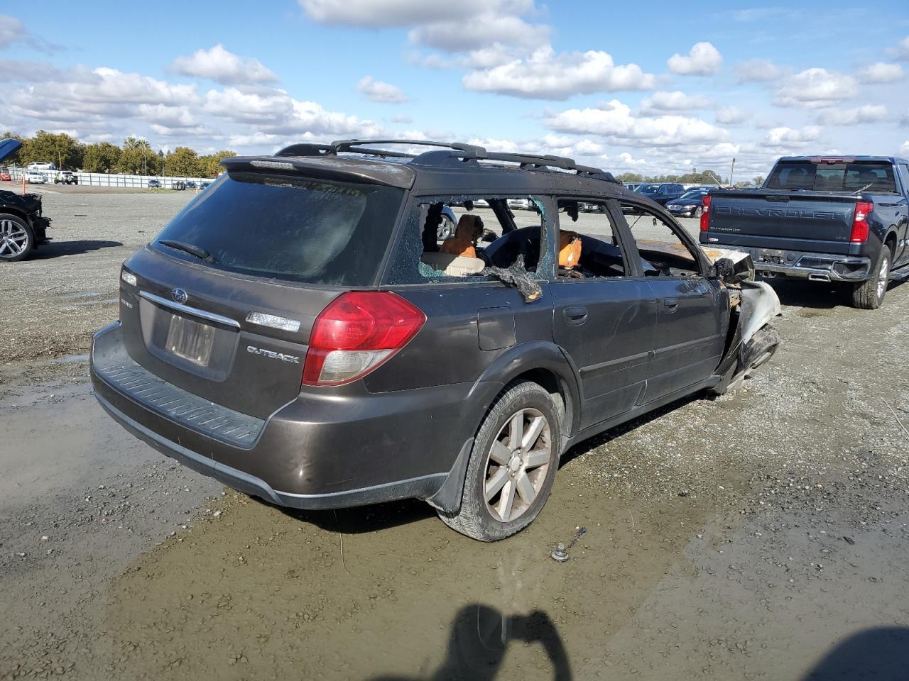 2009 SUBARU Outback