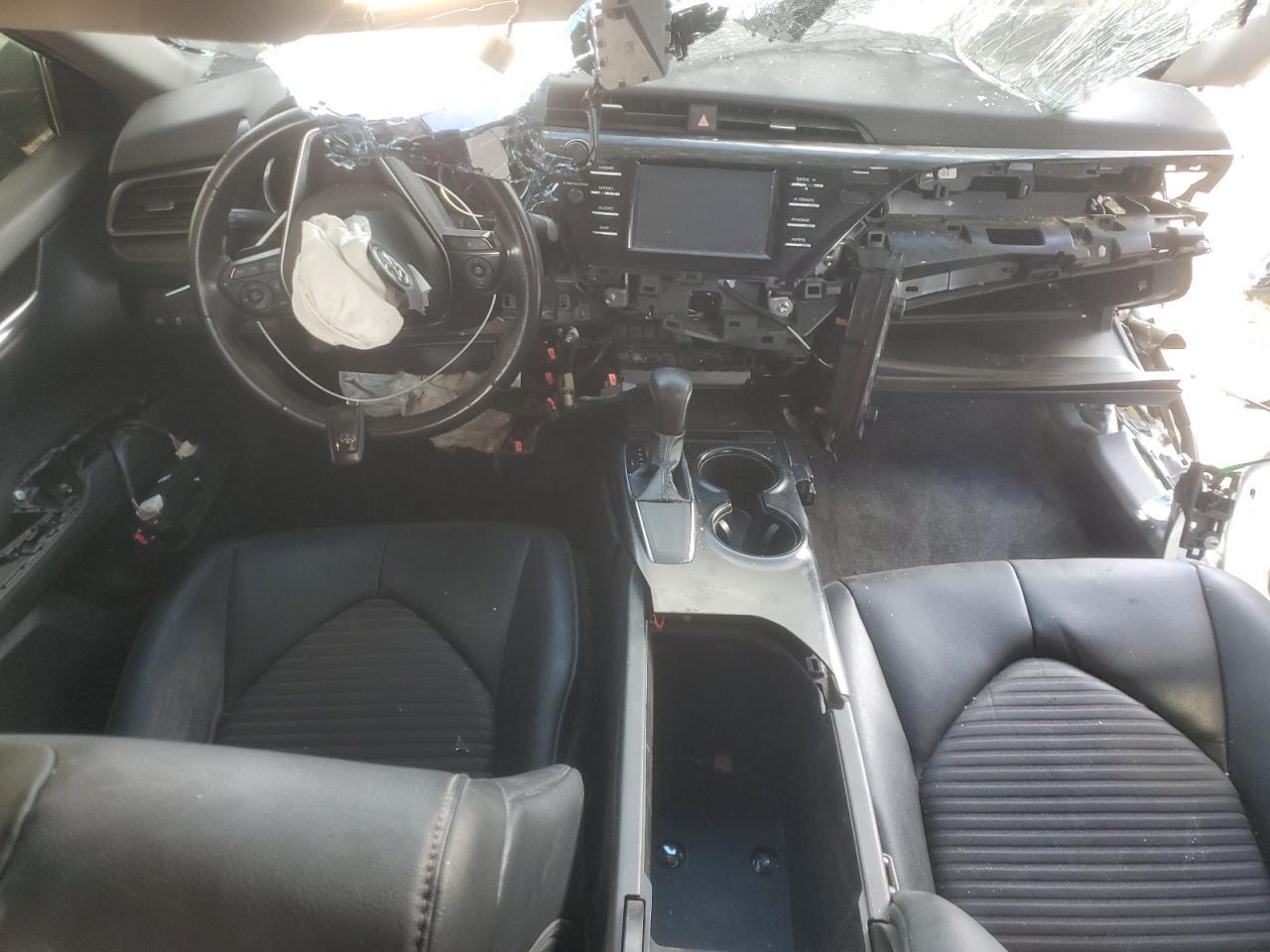 2019 TOYOTA CAMRY