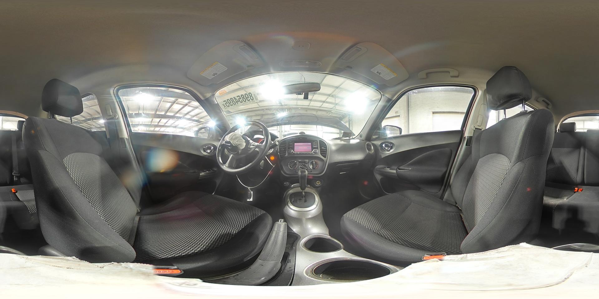 2016 NISSAN Juke