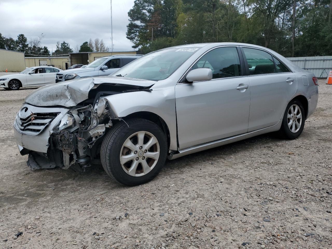 2011 TOYOTA CAMRY