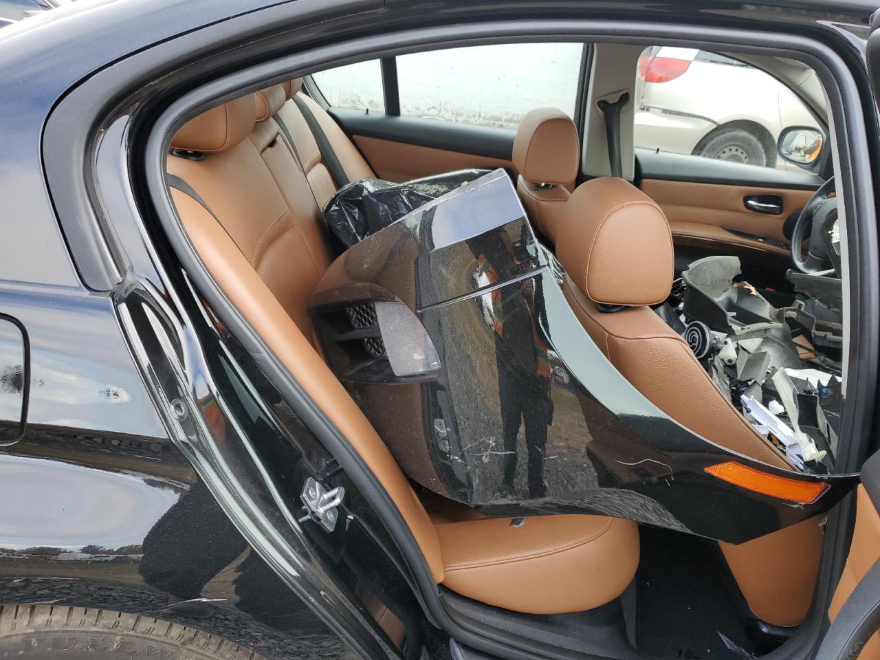 2011 BMW 3 SERIES