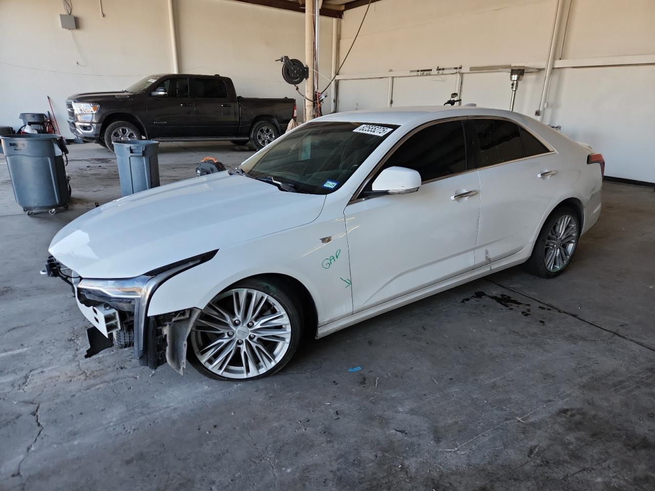 2022 CADILLAC CT4