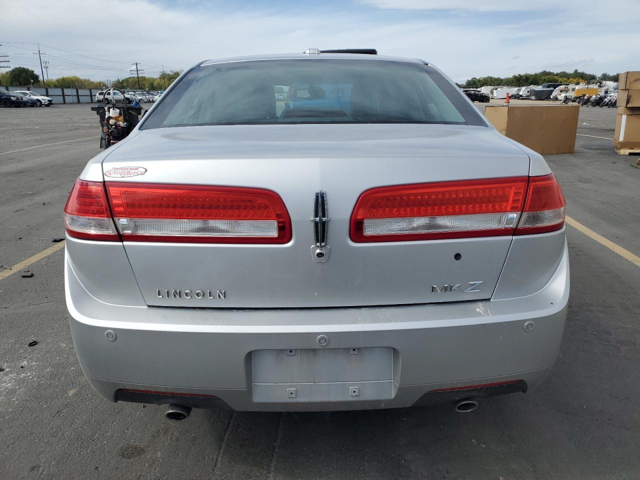 2011 LINCOLN MKZ