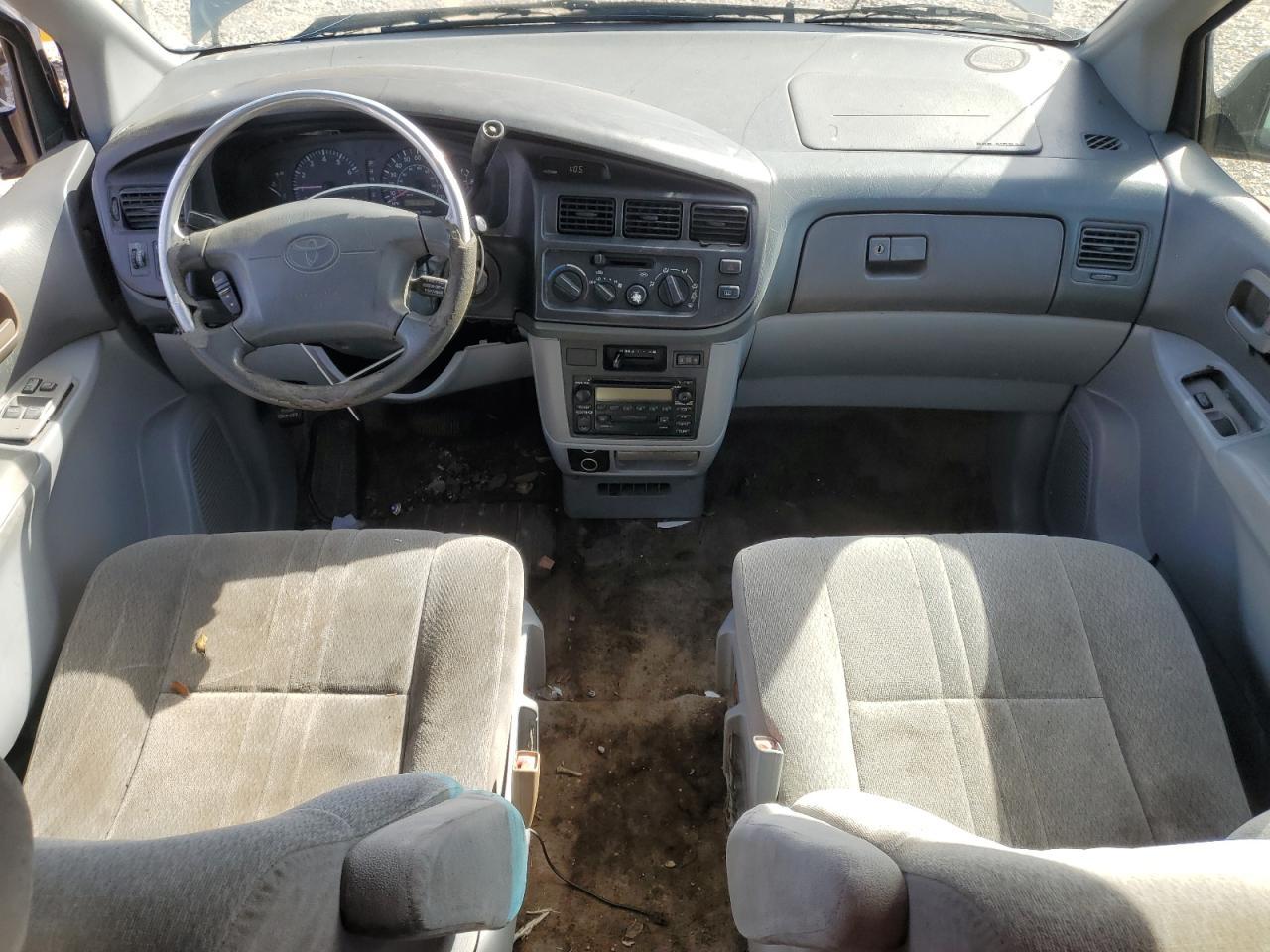 2000 TOYOTA SIENNA