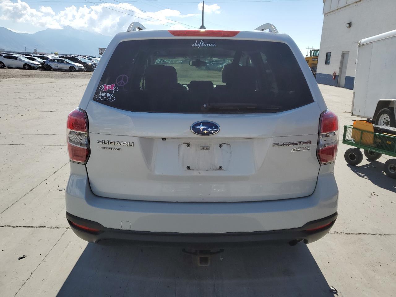 2014 SUBARU FORESTER