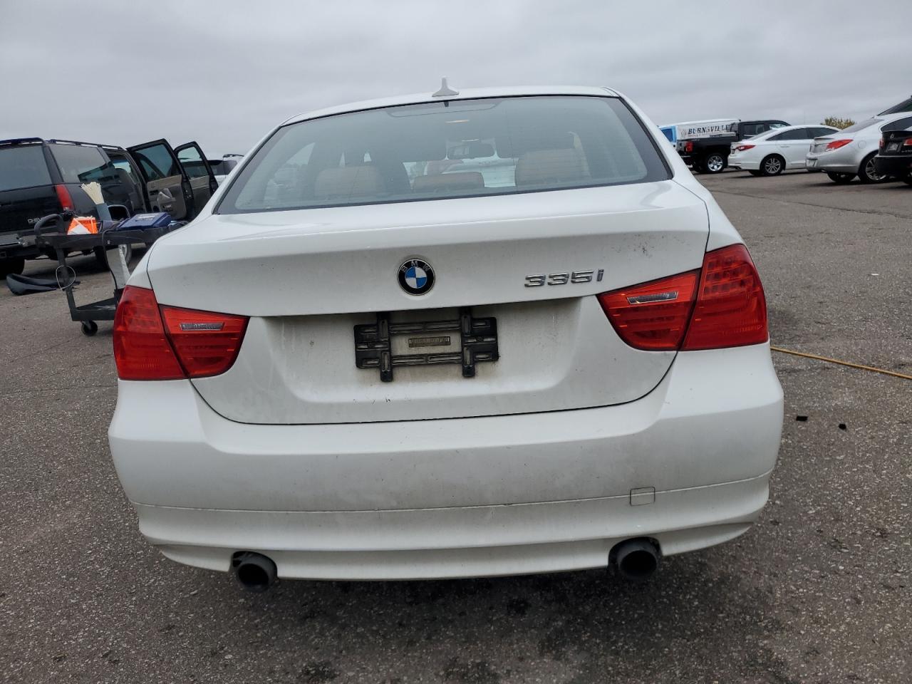 2011 BMW 3 SERIES