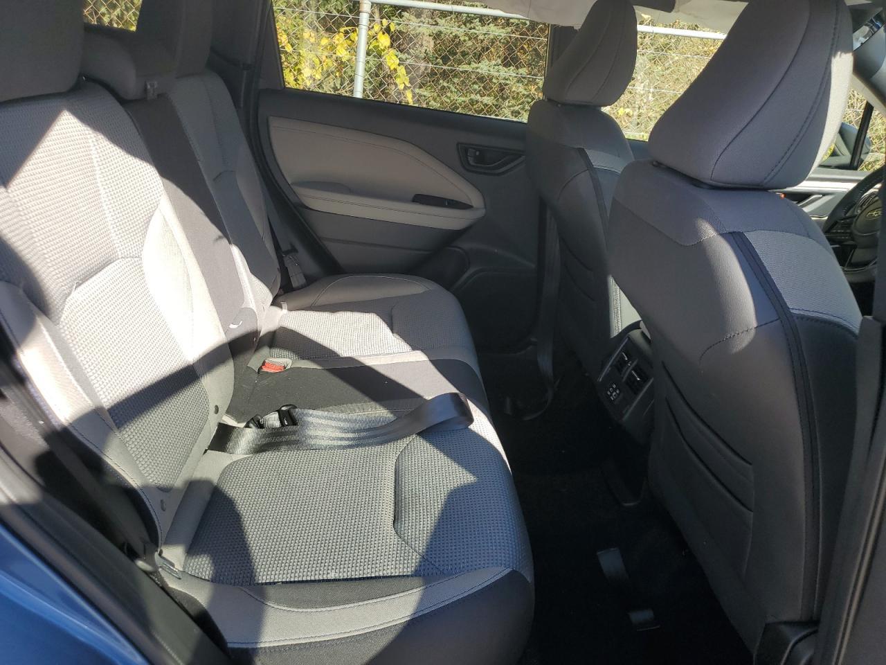 2025 SUBARU FORESTER