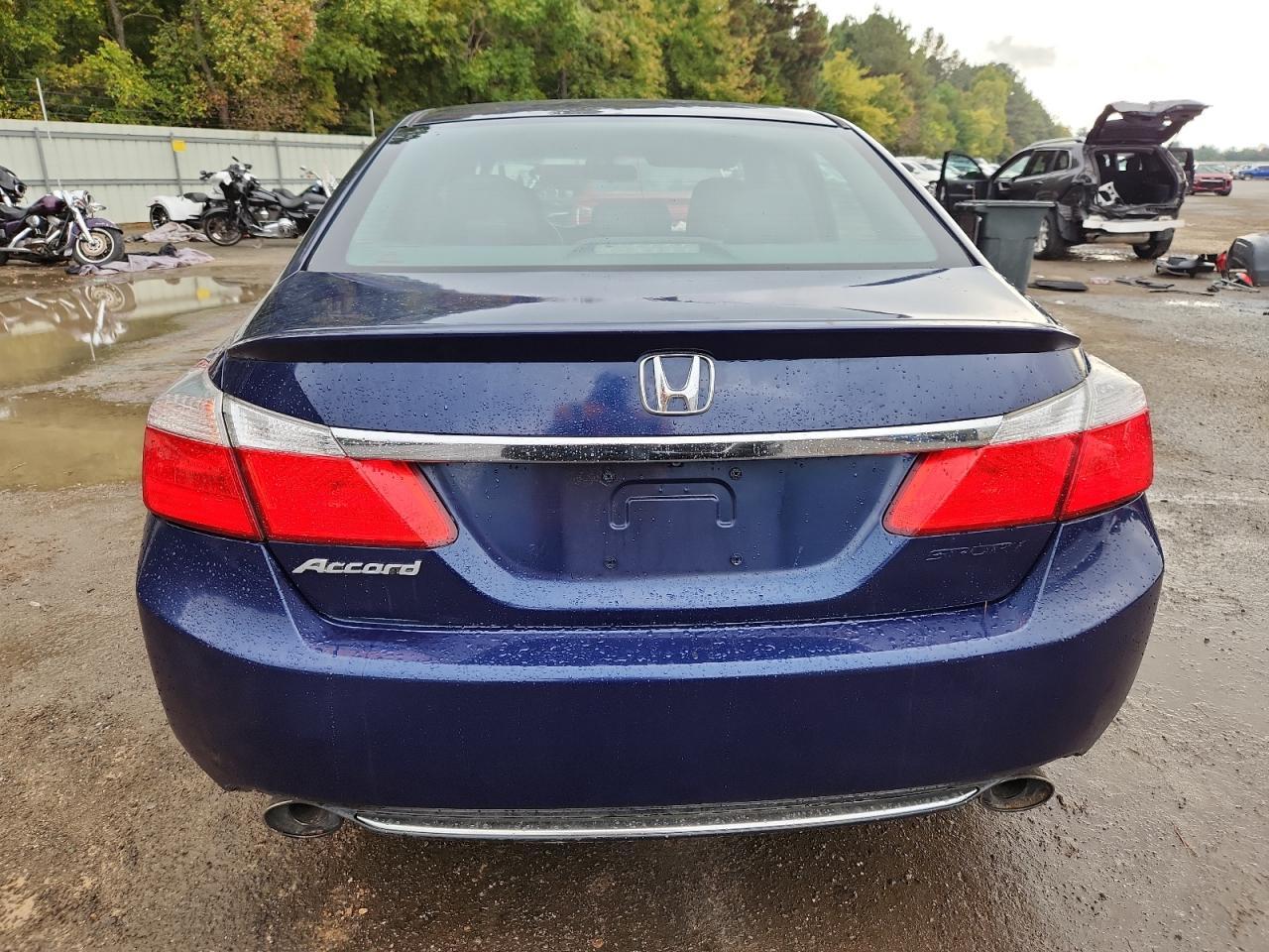 2015 HONDA ACCORD